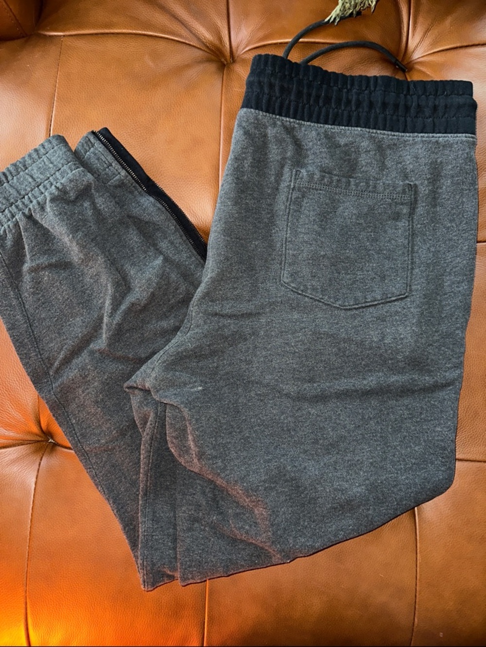 Mossimo Supply Co. Dark Gray Heathered Jogger Pants with Black Waistband